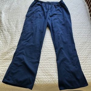 📦Leaving closet! 📦 SCRUB STAR brand SCRUBS. DARK BLUE. SIZE LARGE. 3 pockets